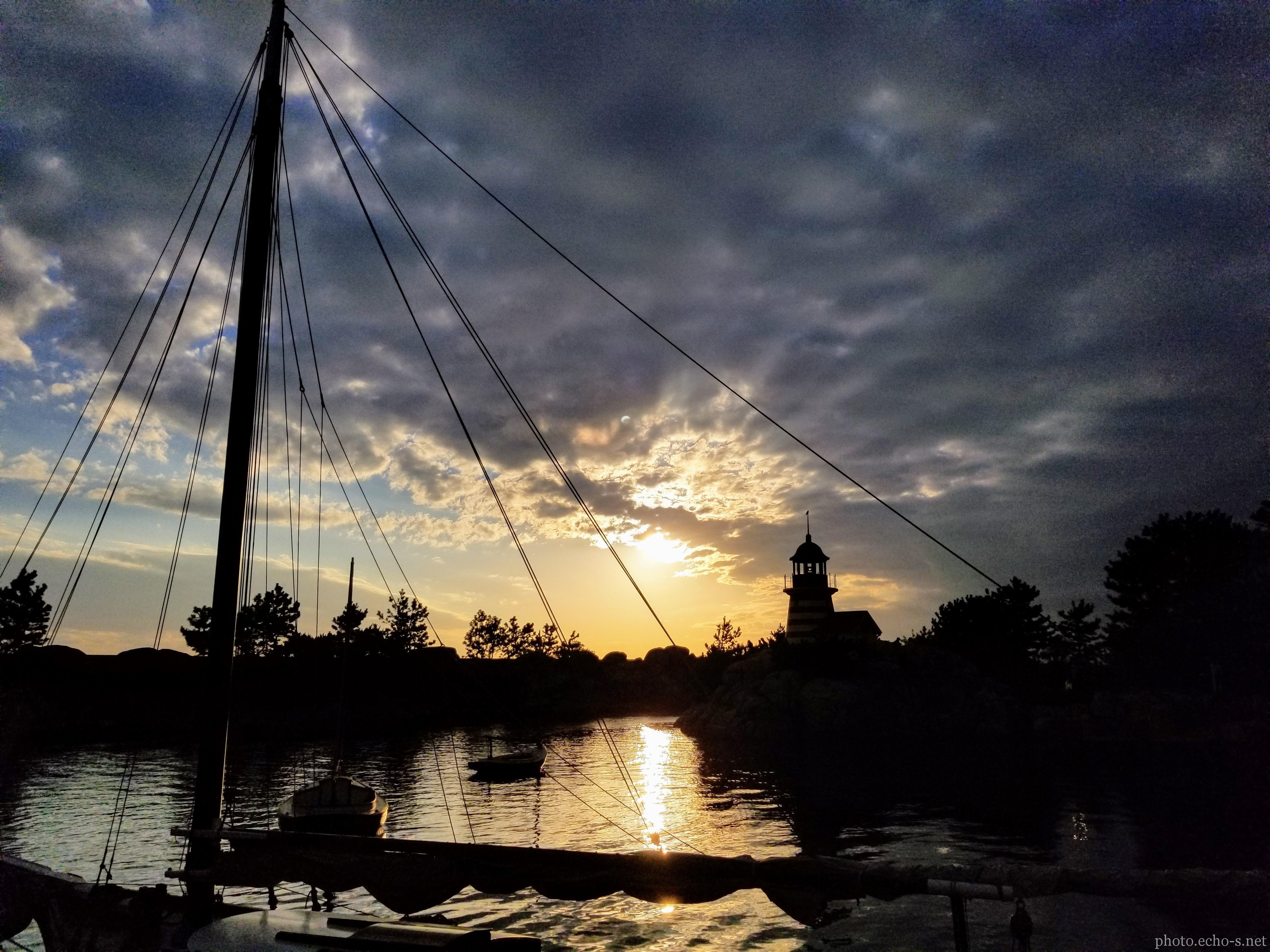 東京ディズニーシー ケープコッド ハリケーンポイント・ライトハウス 夕方