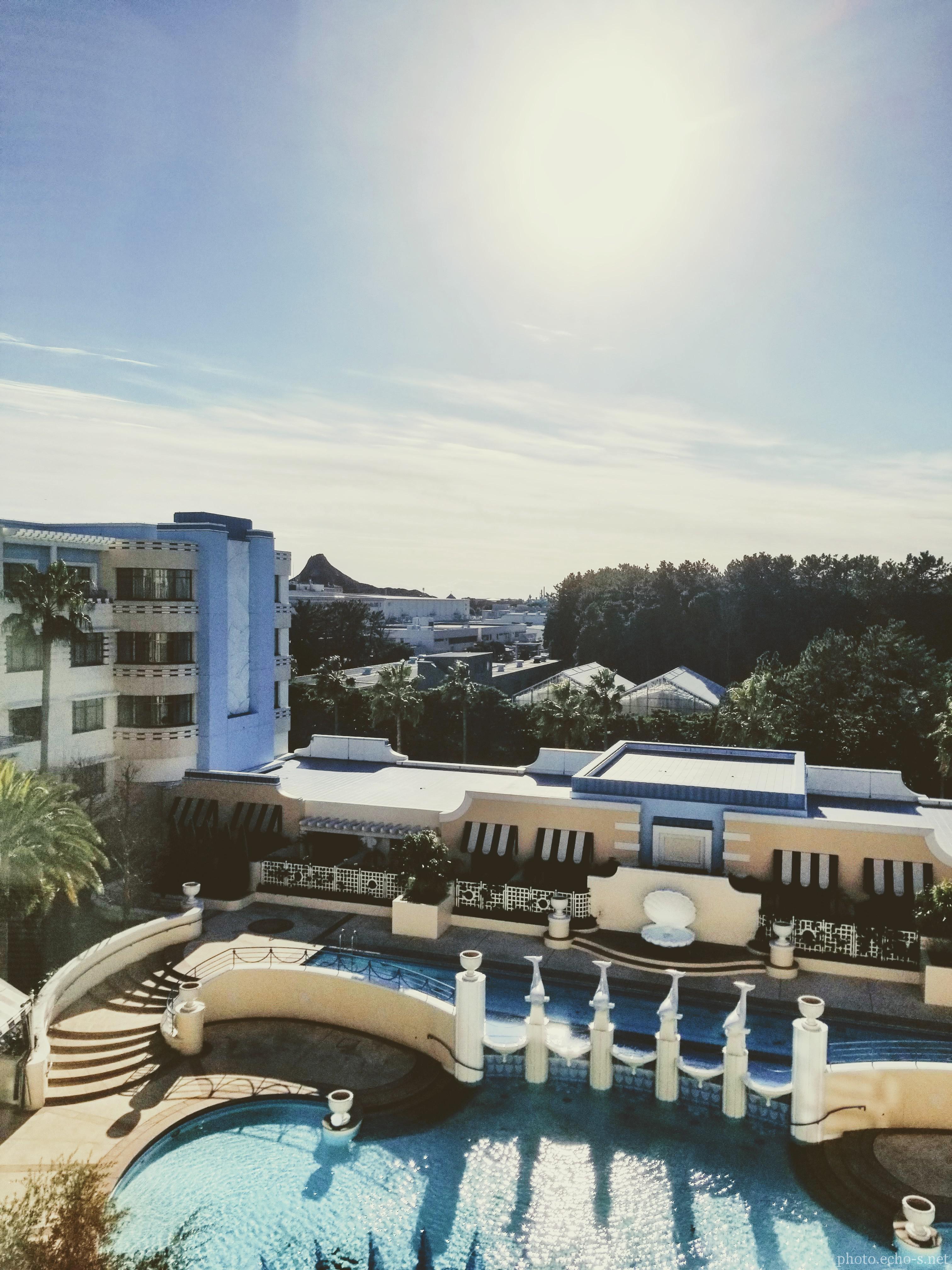 舞浜 東京ディズニーリゾート サインモニュメント 日陰 風景 響鳴写真館 舞浜 東京ディズニーリゾート サインモニュメント 日陰 風景 響鳴写真館